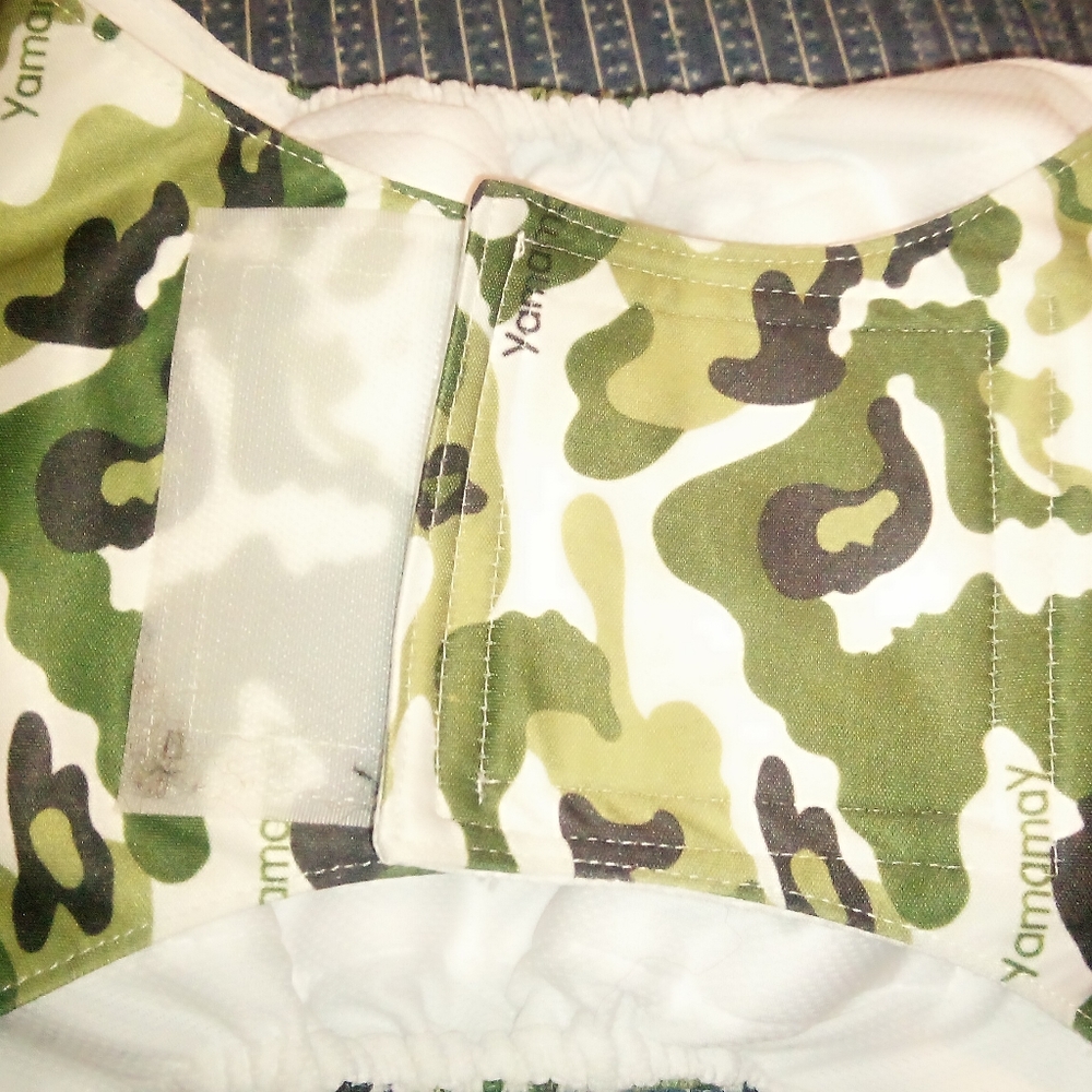 Yamamay male camo belly wrap/ diaper. NEVER USED